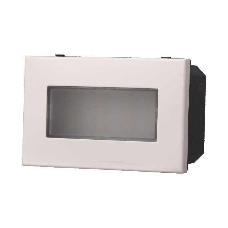 AB0303 — LAMPADA 3P SEGNAPASSO LED 220V ON/OFF 6000K