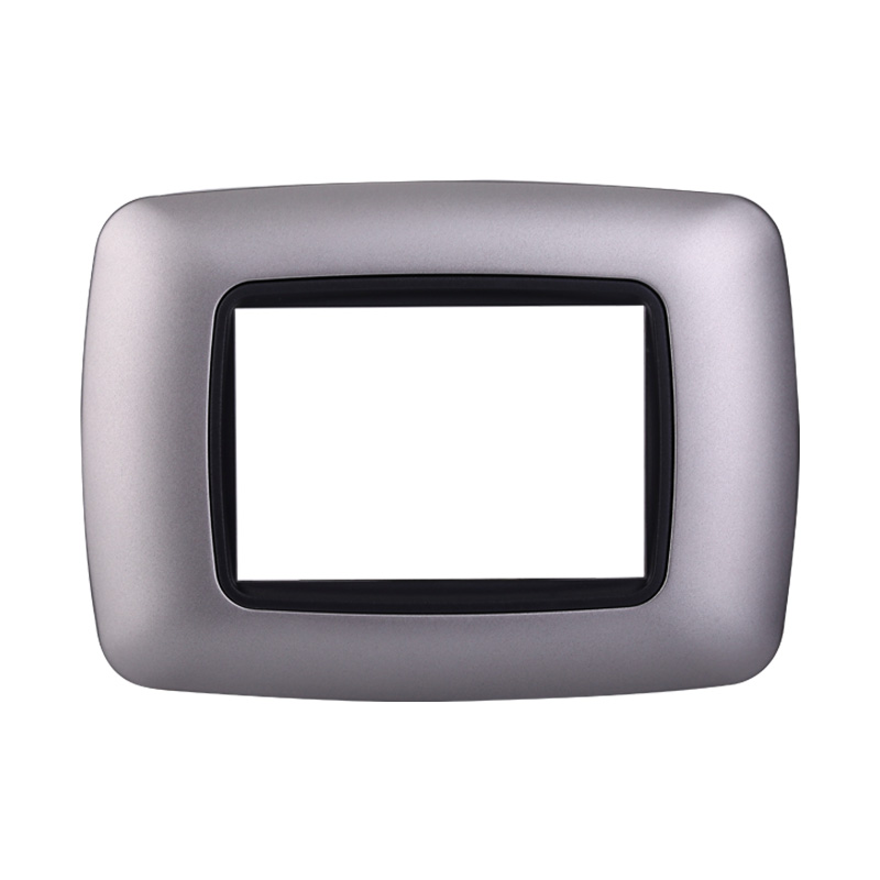 LN88306 — PLACCA PLASTICA 3P BOMBATA SILVER