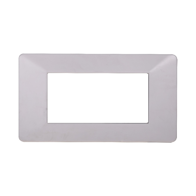 EV83401 — PLACCA PLASTICA 4P BIANCA