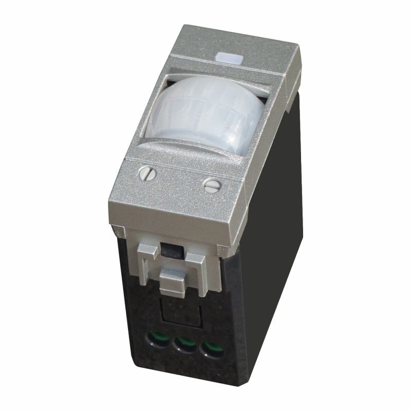 LG1800 — SENSORE MOVIMENTO 1P CON SET TEMPO / LUX