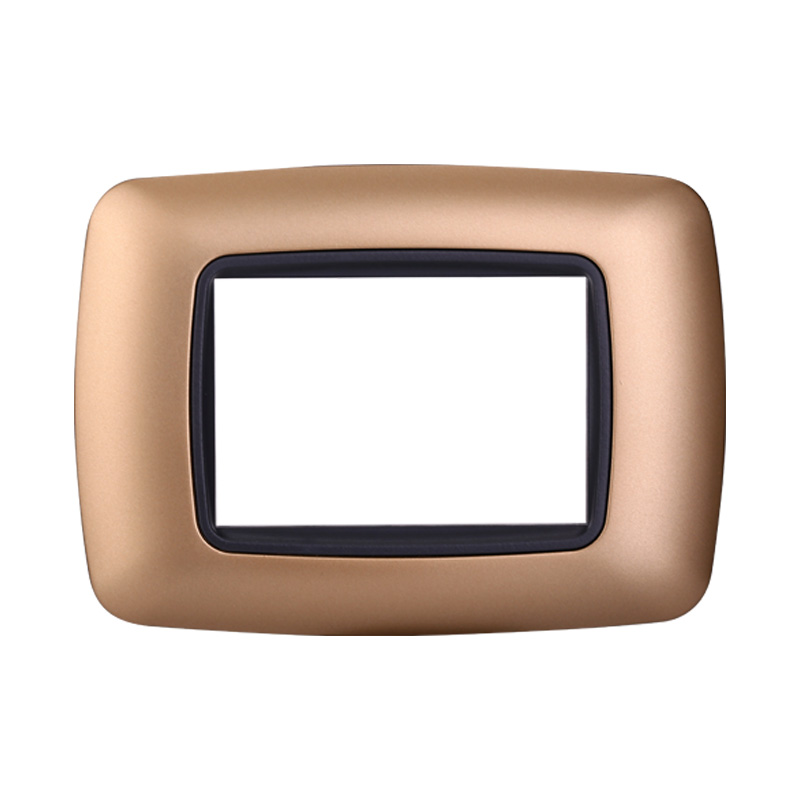 LN88311 — PLACCA PLASTICA 3P BOMBATA ORO